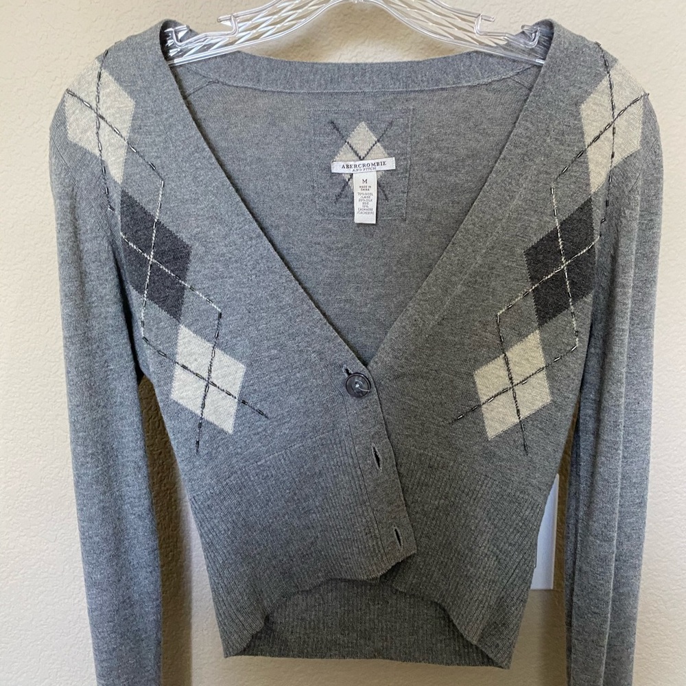abercrombie cropped sweater